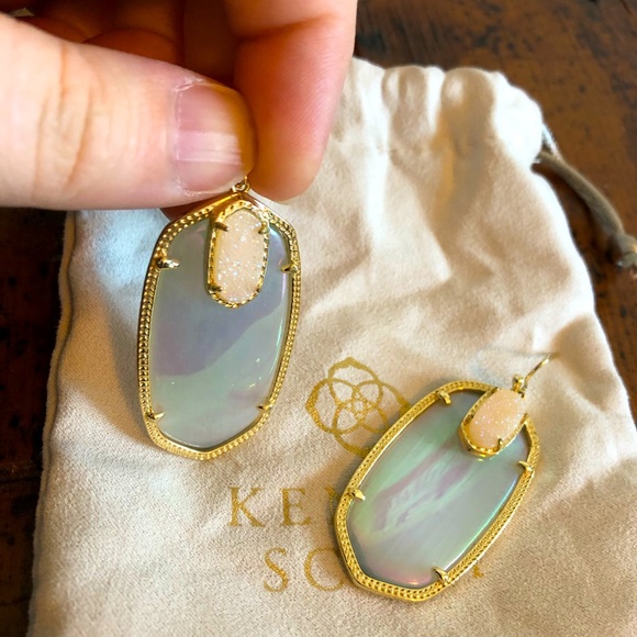 Kendra Scott Iridescent Slate Darcy Earrings - Picture 1 of 3